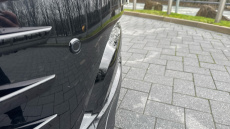 Land Rover Discovery 3.0 D350 Dynamic SE 5dr Auto Diesel Station Wagon